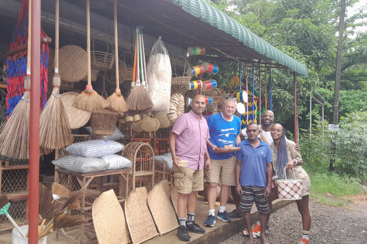 Sri Lanka street stalls resized