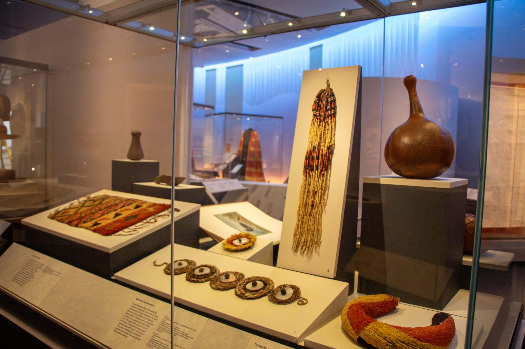 Hawai’i exhibition aims for “deeper understanding” 3 Display of mea kupuna ancestral treasures © The Trustees of the British Museum Photo by MKH scaled