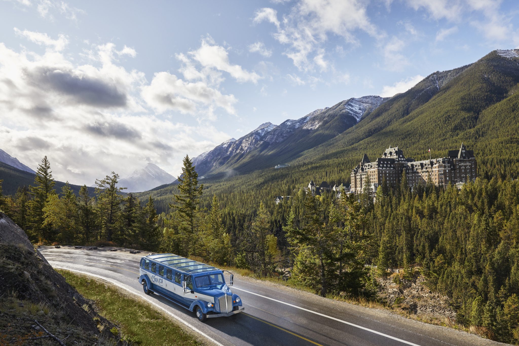 Five ways to traverse Alberta's stunning landscapes 9 PowerPoint Web HighRes o19 024496 scaled