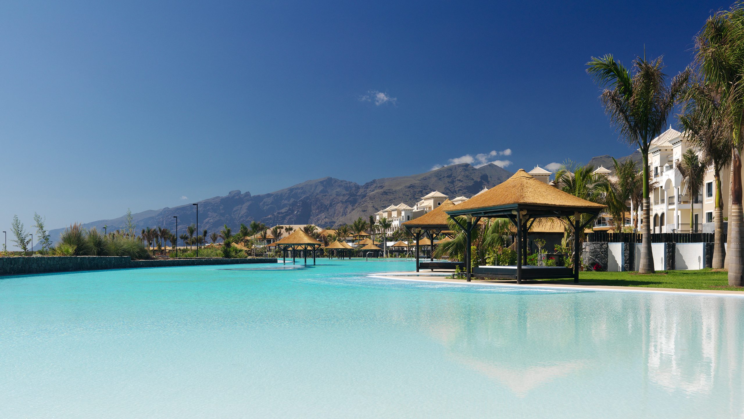 Luxury accommodation and golf in Tenerife 9 Gran Melia Palacio de Isora infinitypoolgigantes scaled