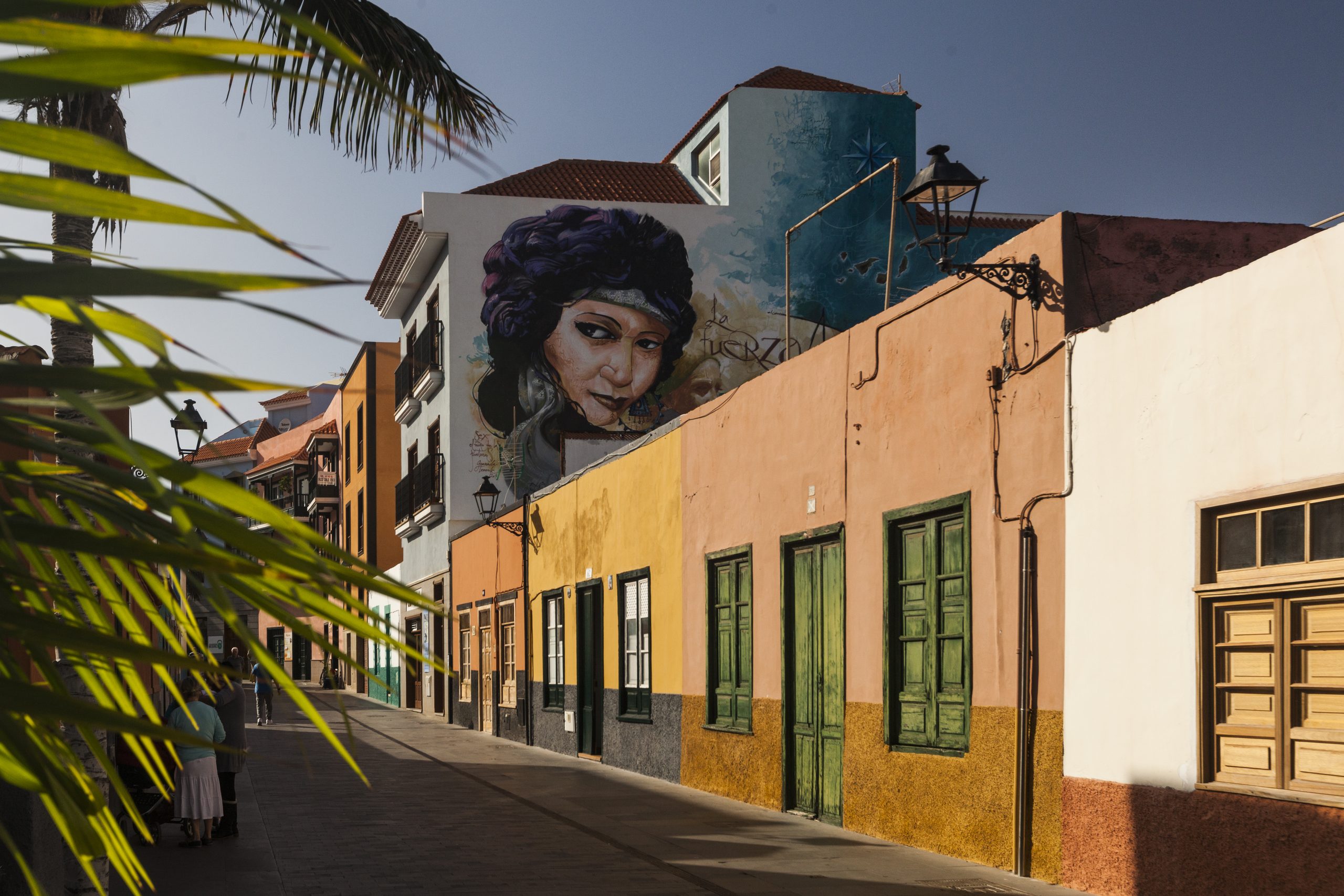 Mural Puerto de la cruz scaled