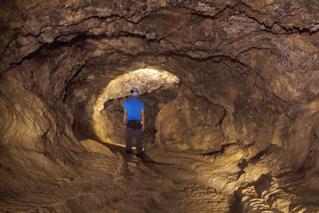 Introduction to Northern Tenerife 3 cueva del viento4