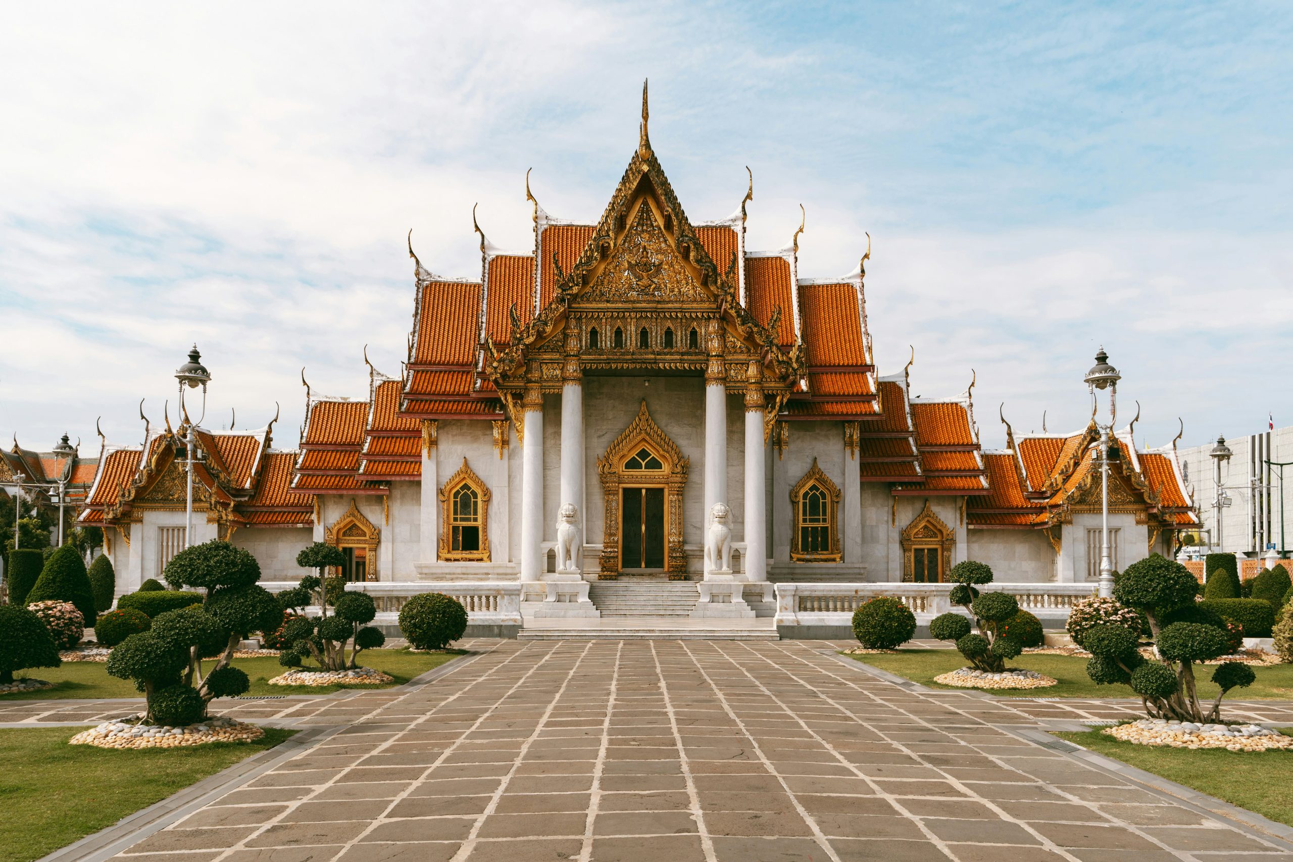 Weekly prize draws on Far East bookings 1 polina kuzovkova gmOMKy9oXj8 unsplash scaled