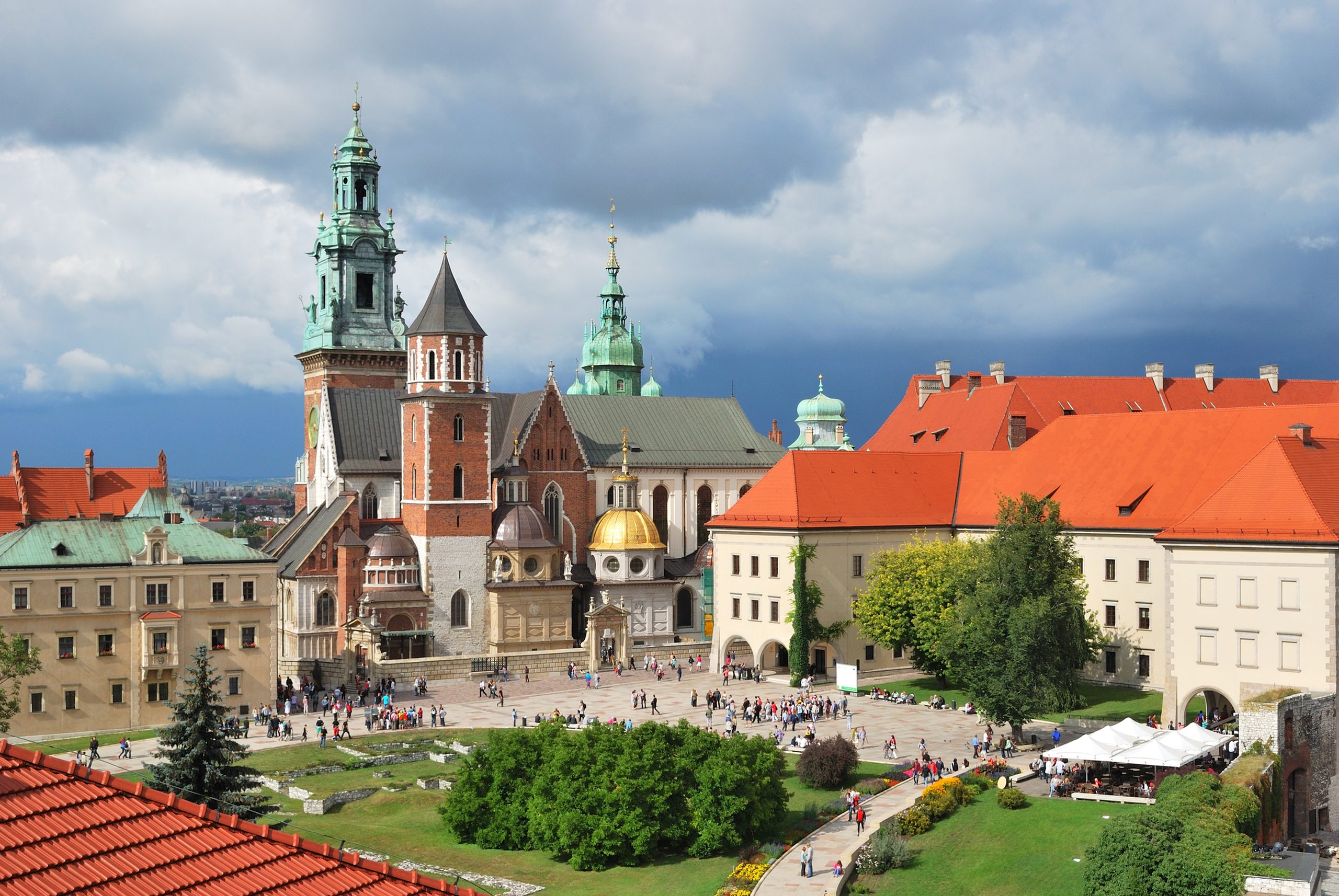 easyJet holidays offers £100 off trade bookings 1 Poland Krakow 2 scaled