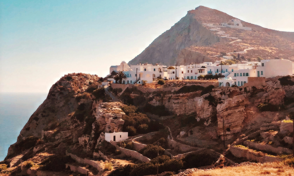 What's new and what to sell in the Greek islands 1 GREEK MAIN