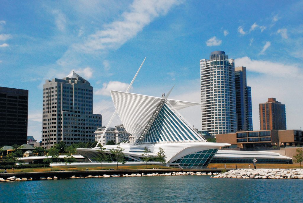 Milwaukee Art Museum and Skyline Credit Travel Wisconsin Copy