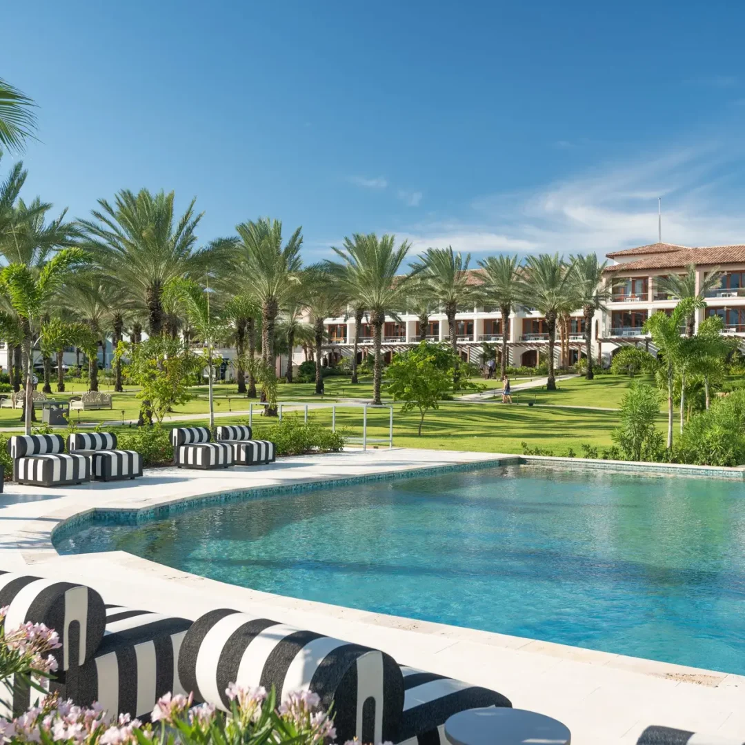The Royal Palms Pool